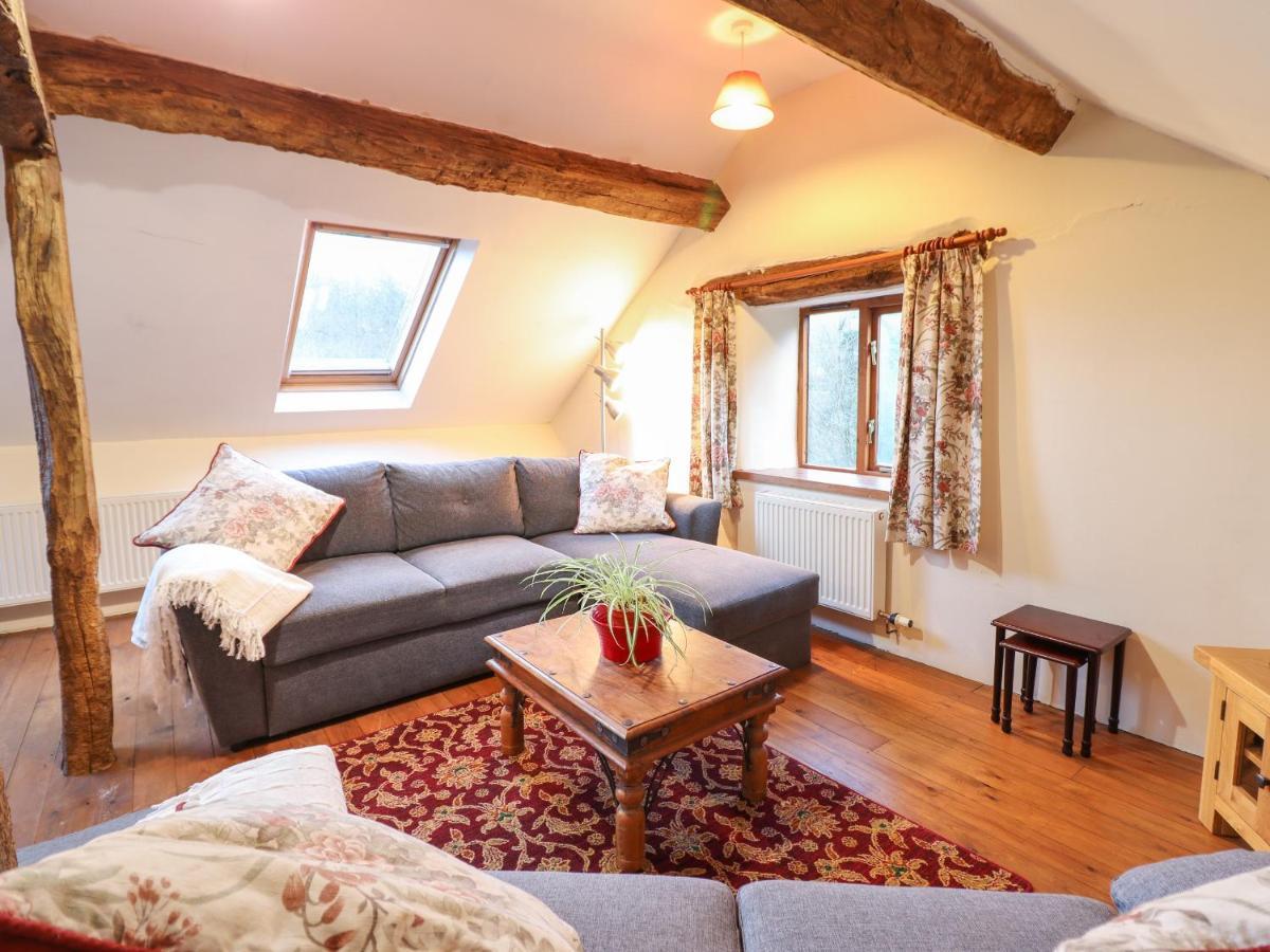 Yr Hen Felin Villa Oswestry Eksteriør bilde