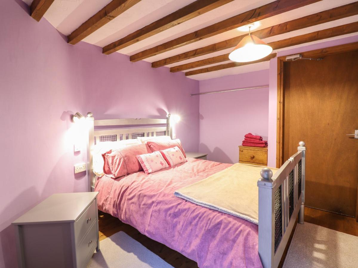 Yr Hen Felin Villa Oswestry Eksteriør bilde